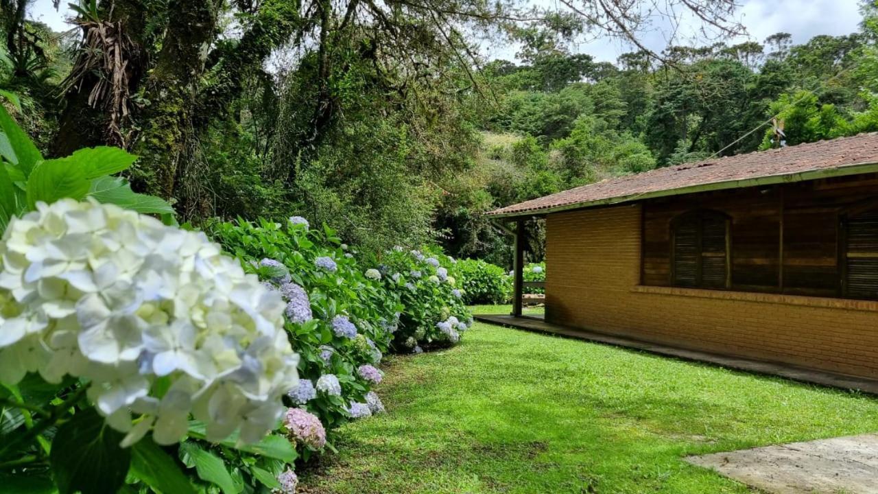 Confortavel Casa Com Lareira 10min Capivari Casa de férias
